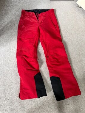 Obermeyer Red Men’s Cargo Snow Pants with Black Reinforced Cuffs